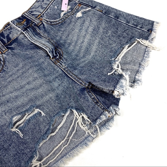 NWT Wild Fable High Rise Shorts - Picture 2 of 6